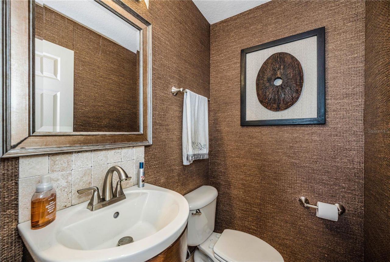 106 Yacht Club Circle, North Redington Beach, FL 33708 Photo