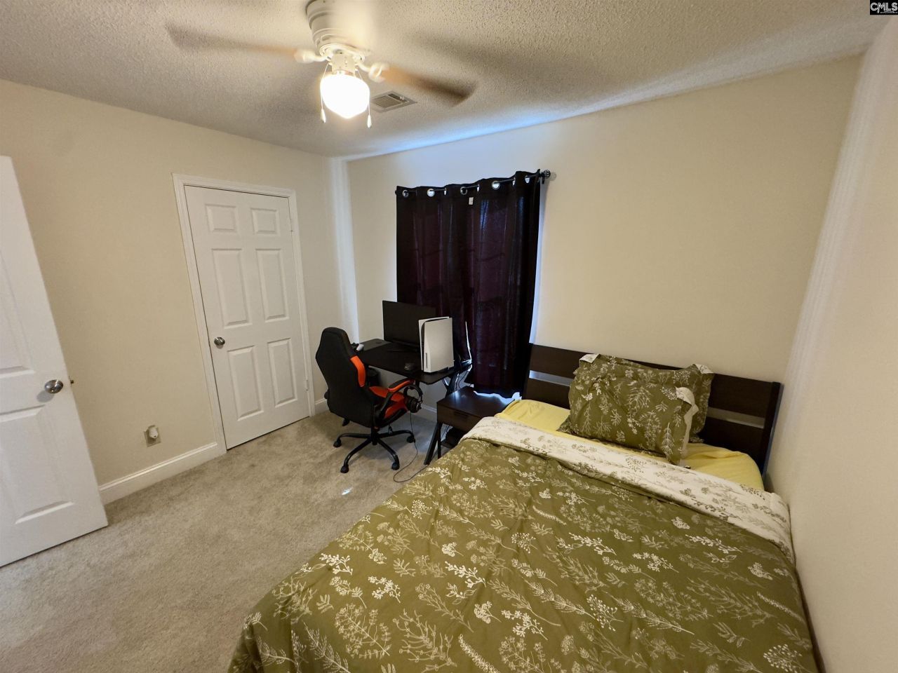 103 Whitfield Court Photo 14