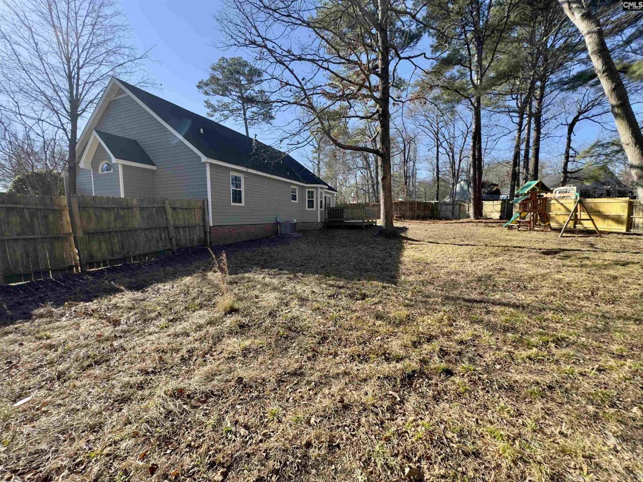 103 Whitfield Court Photo 7