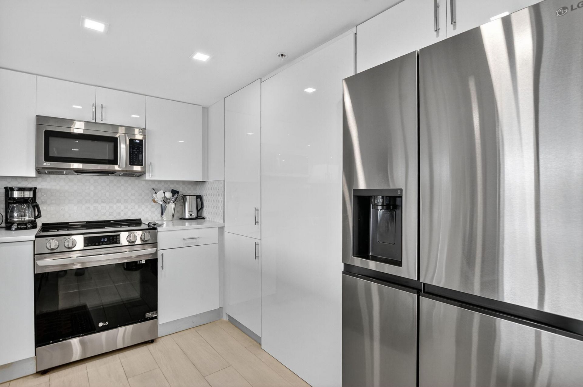 7768 Lakeside Boulevard, Unit 526, Boca Raton, FL 33434 Photo