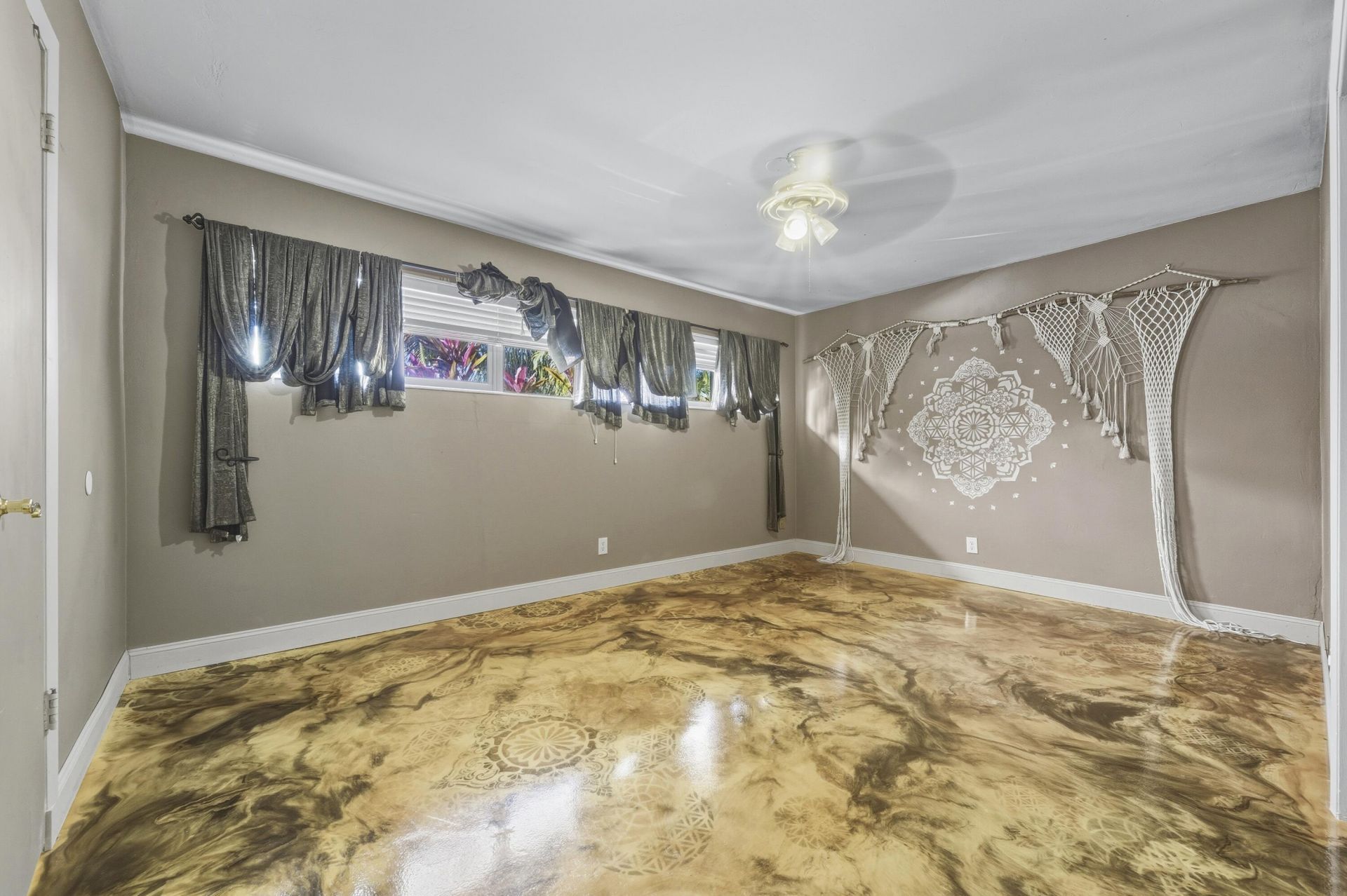 634 Westwind Drive, North Palm Beach, FL 33408 Photo