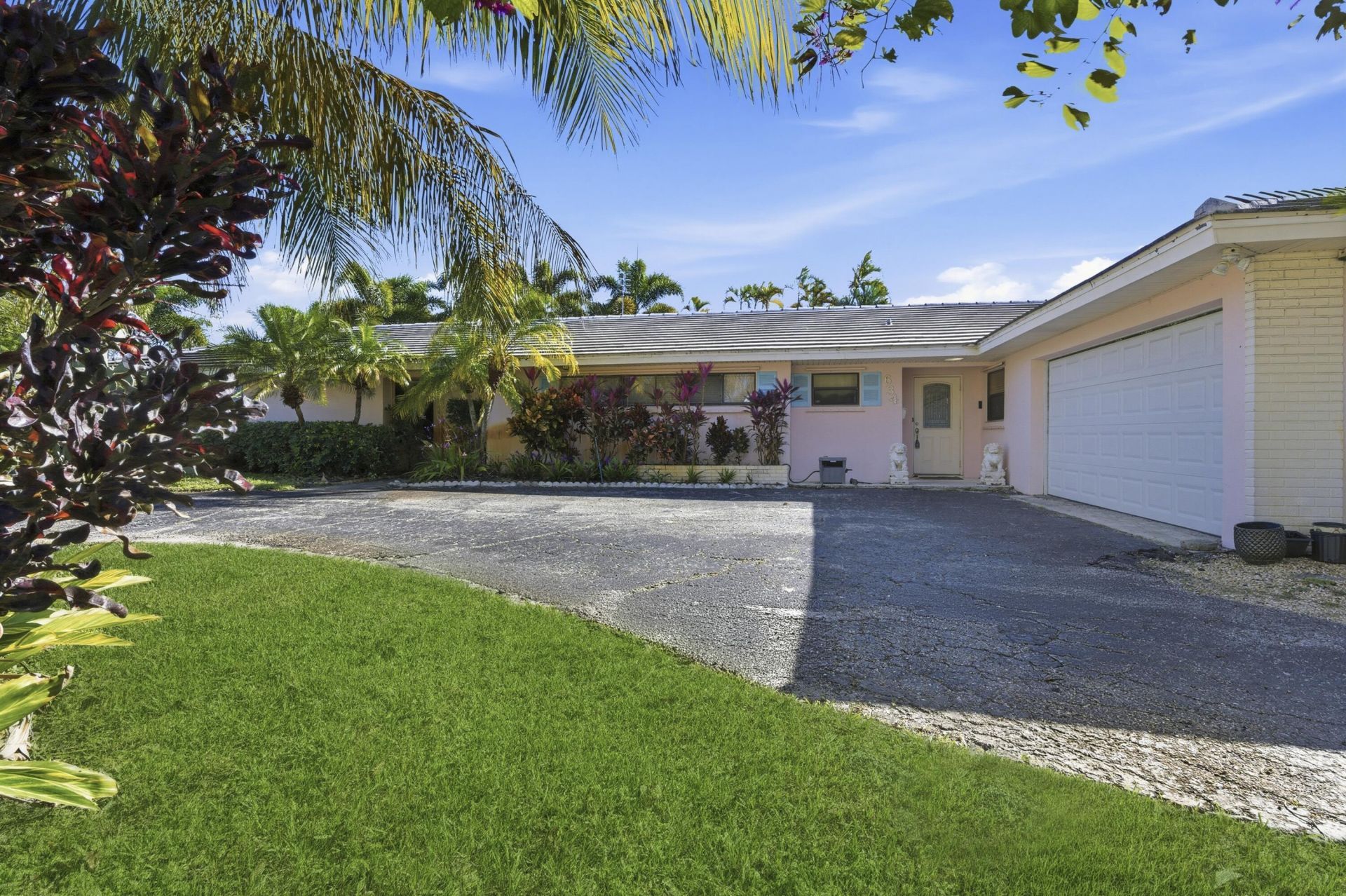 634 Westwind Drive, North Palm Beach, FL 33408 Photo