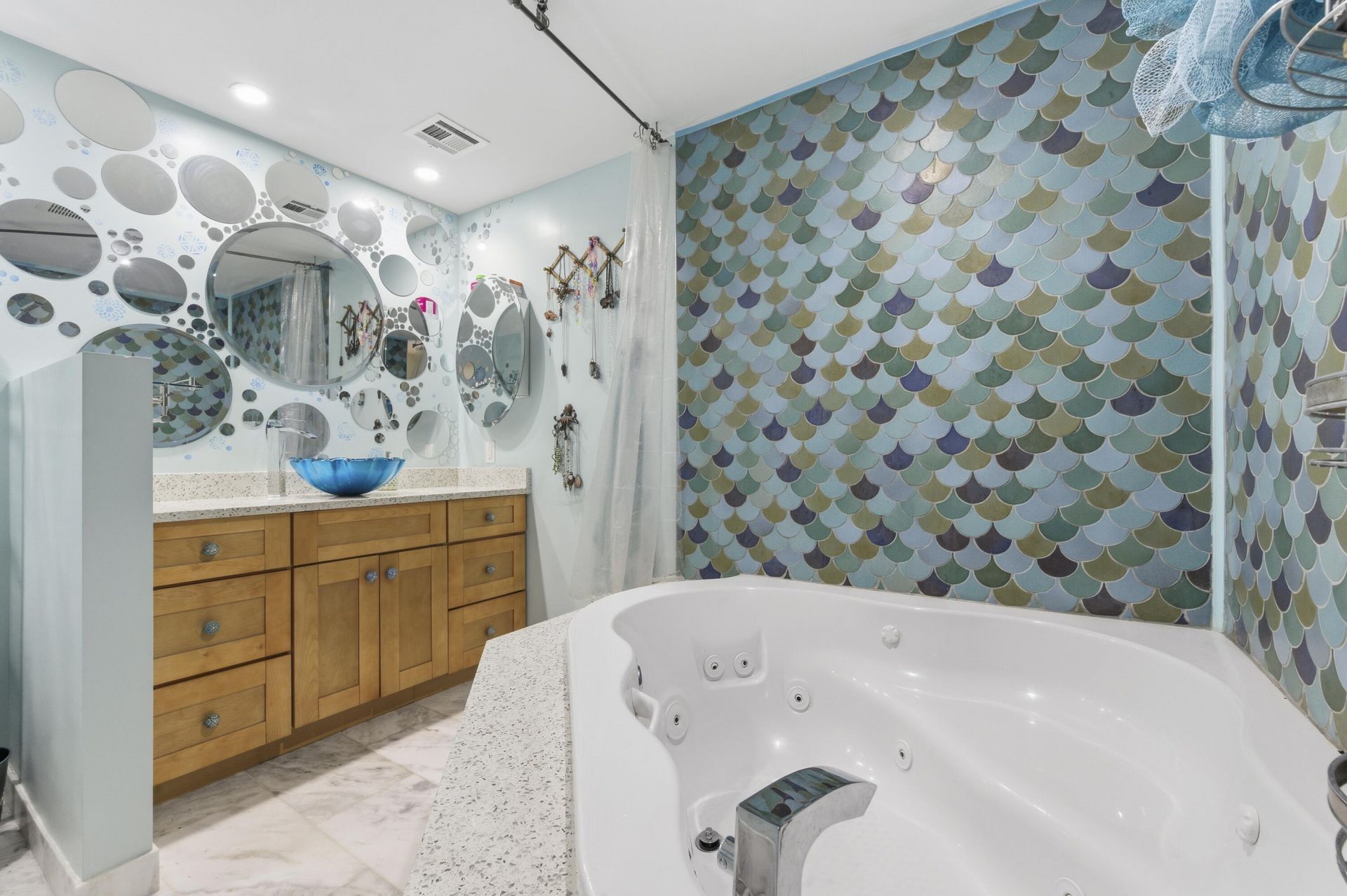 634 Westwind Drive, North Palm Beach, FL 33408 Photo