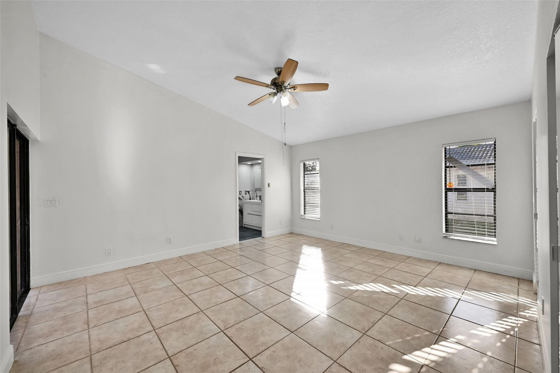 11136 NW 1st Place, Coral Springs, FL 33071 Photo