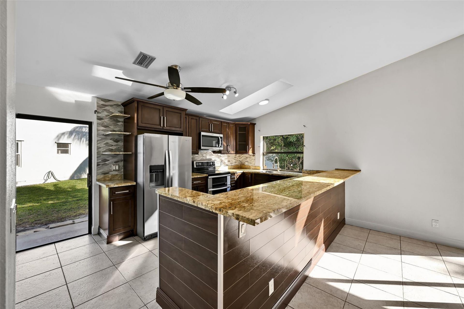 11136 NW 1st Place, Coral Springs, FL 33071 Photo