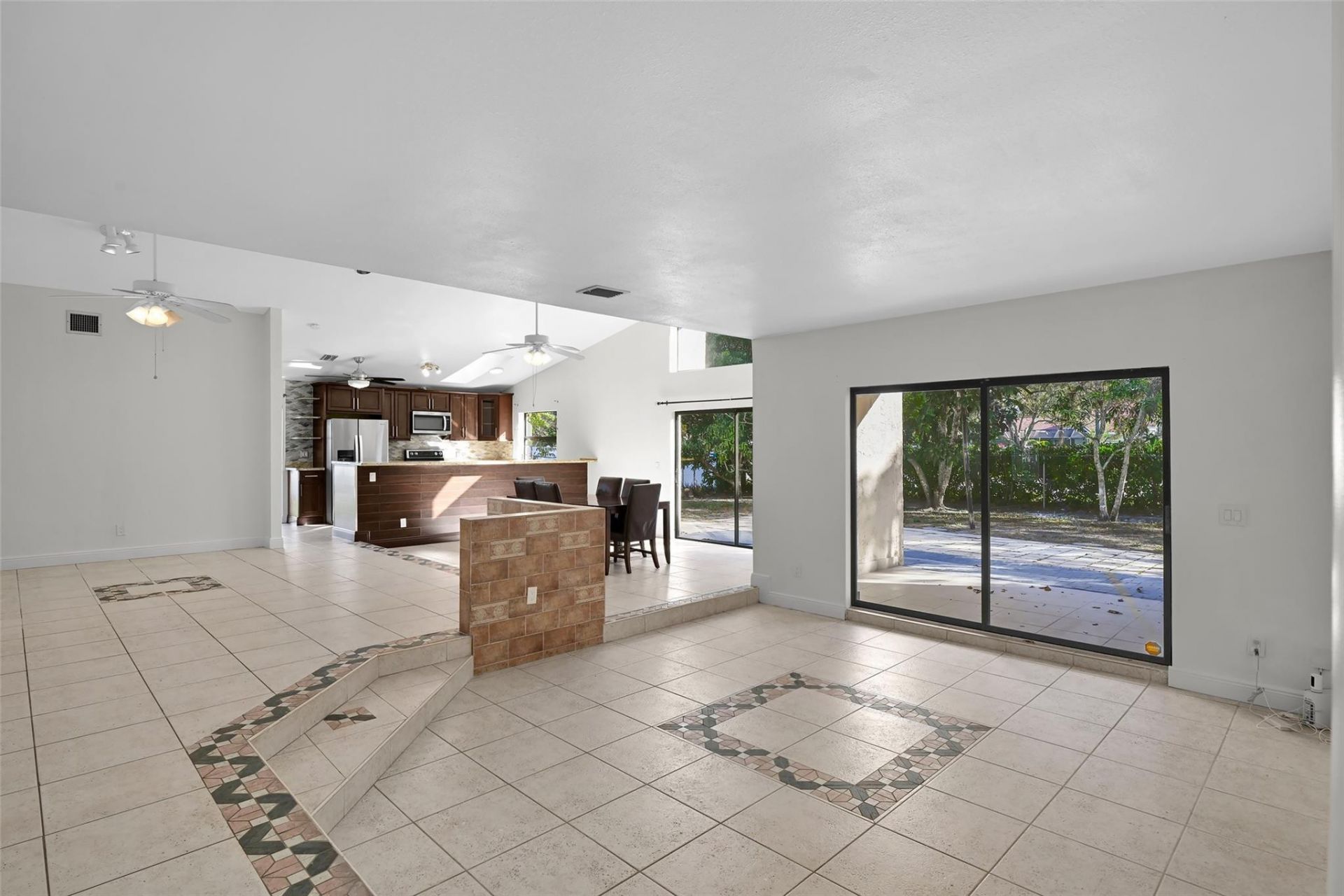 11136 NW 1st Place, Coral Springs, FL 33071 Photo