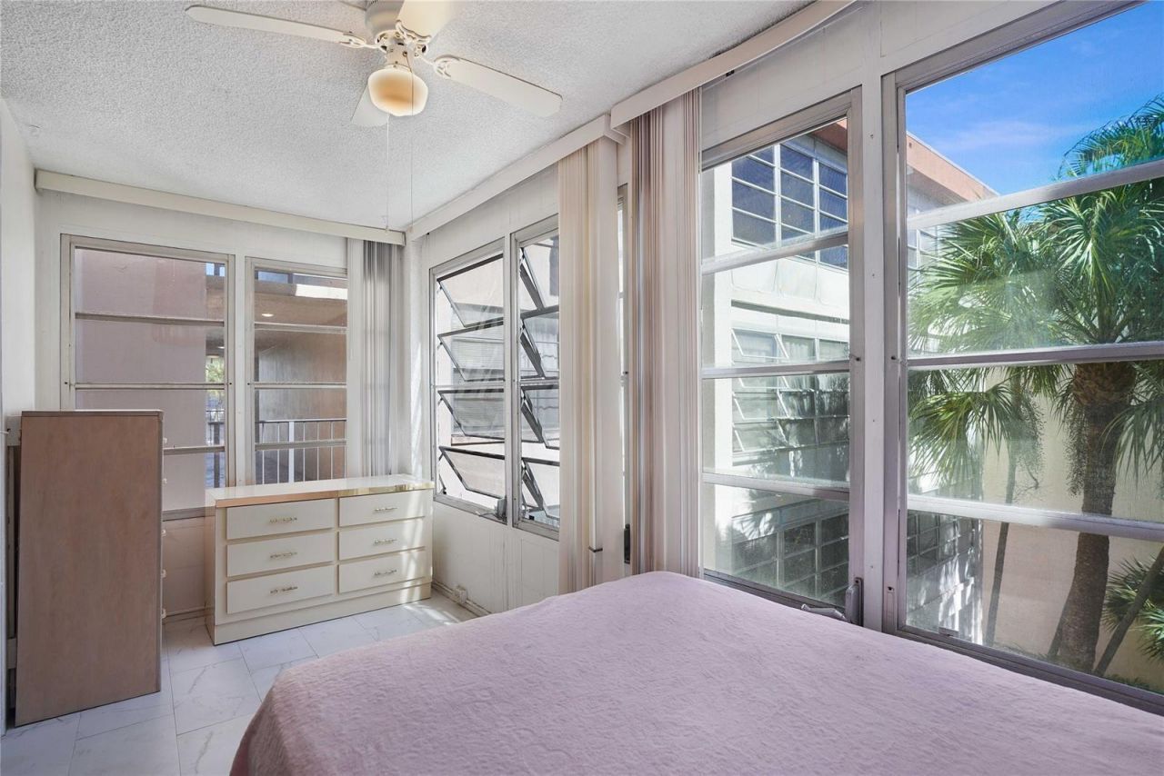 2650 NW 49th Avenue, Unit 320, Lauderdale Lakes, FL 33313 Photo