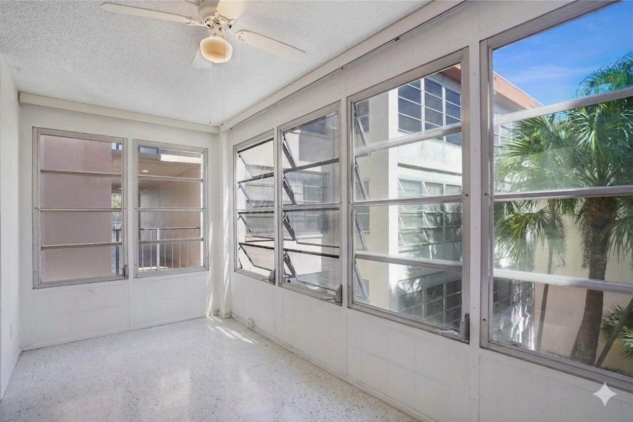 2650 NW 49th Avenue, Unit 320, Lauderdale Lakes, FL 33313 Photo