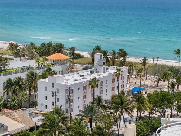 7300 Ocean Ter, Miami Beach, FL 33141