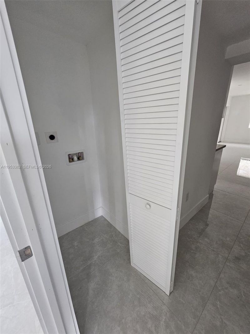 2488 SW 6th Ct , Fort Lauderdale, FL 33312 Photo