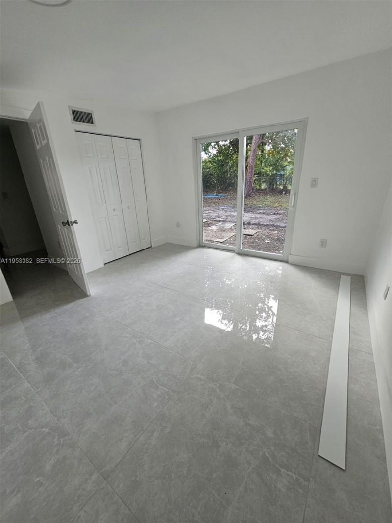 2488 SW 6th Ct , Fort Lauderdale, FL 33312 Photo