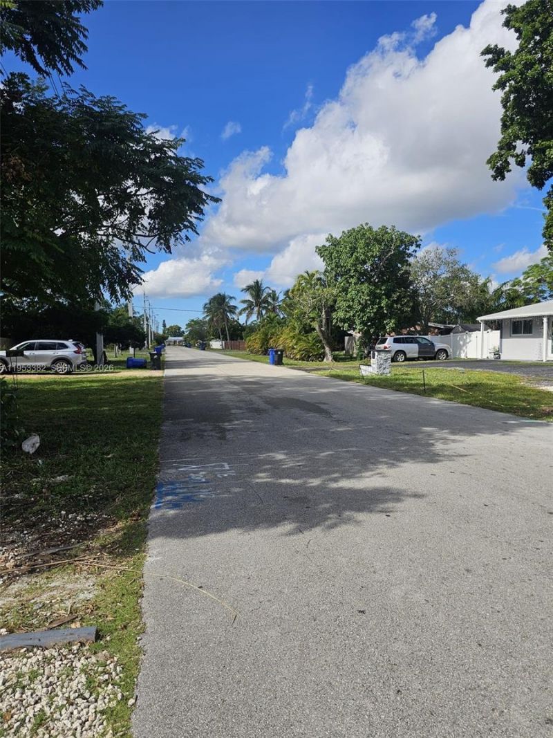 2488 SW 6th Ct , Fort Lauderdale, FL 33312 Photo