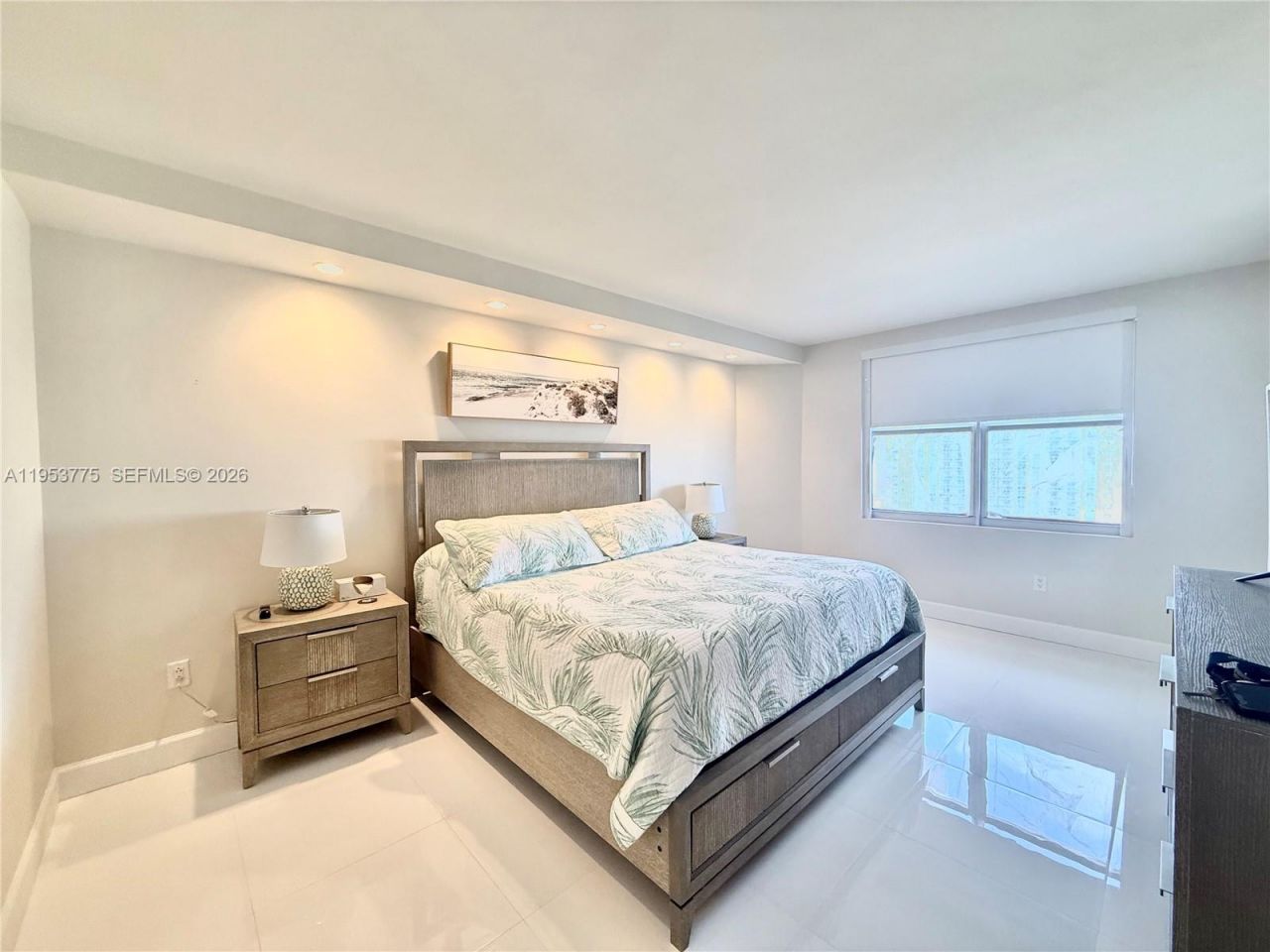 1985 S Ocean Dr, Unit 22P, Hallandale Beach, FL 33009 Photo