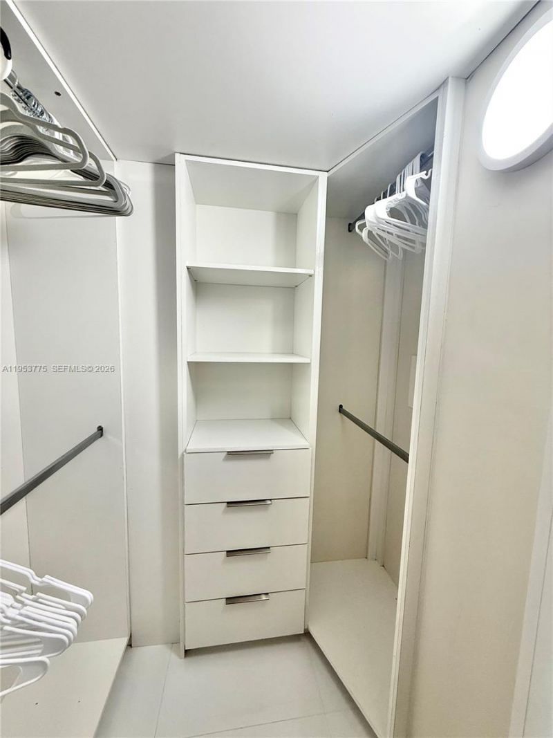 1985 S Ocean Dr, Unit 22P, Hallandale Beach, FL 33009 Photo