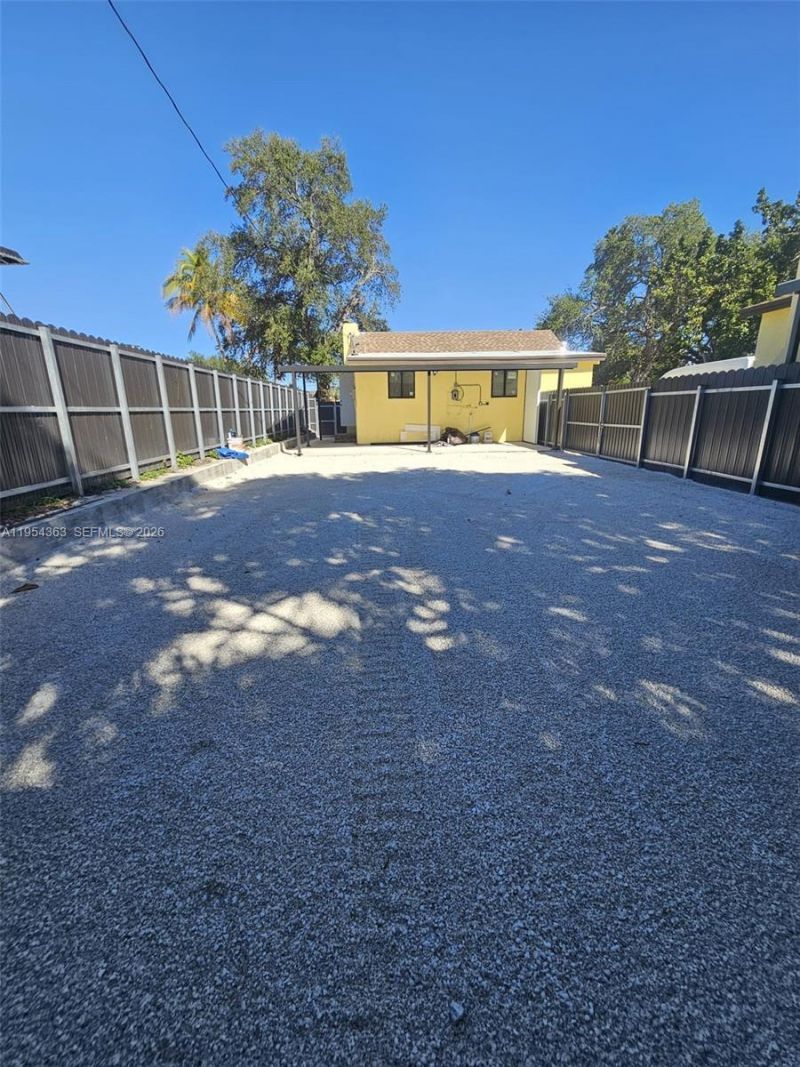 1148 NW 100th St , Unit 1, Miami, FL 33150 Photo