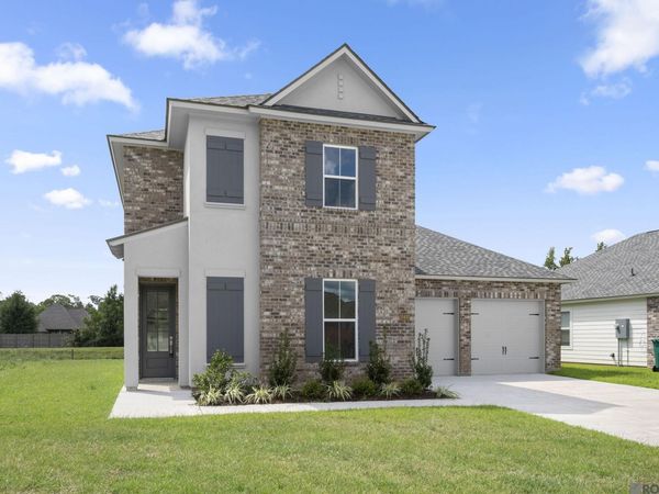 10492 Highpoint Dr, Denham Springs, LA 70706