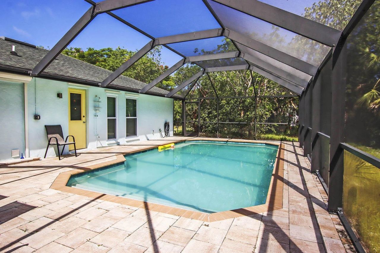 4560 Brainard Bayou Rd, Sanibel, FL 33957 Photo