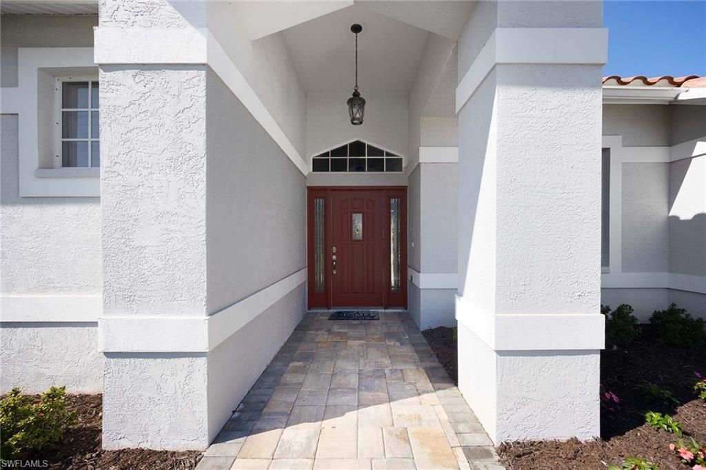 8943 Lely Island Cir, Naples, FL 34113 Photo
