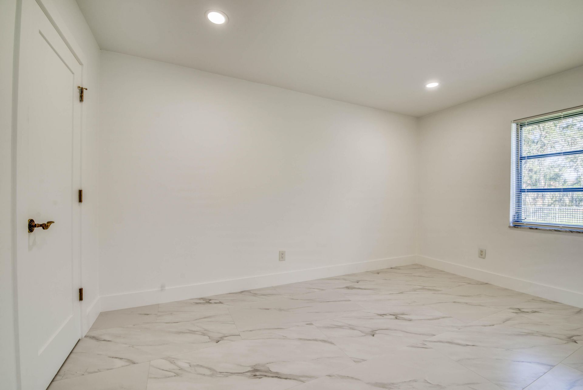 10084 Meridian Way N, Unit 4, Palm Beach Gardens, FL 33410 Photo