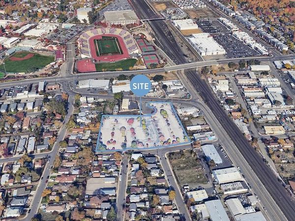 Sacramento, CA 95822