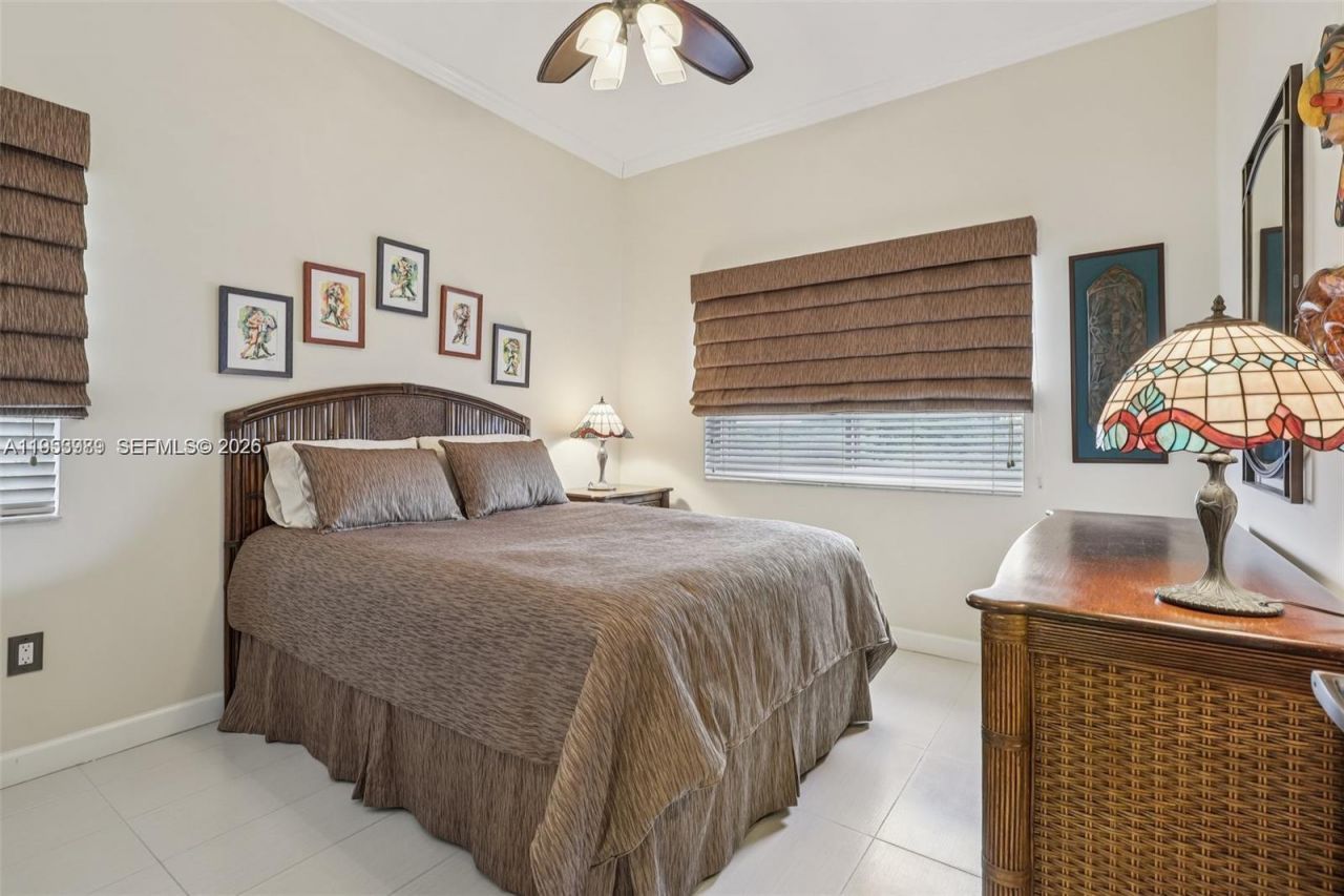 7694 Granville Dr, Unit 412E, Tamarac, FL 33321 Photo