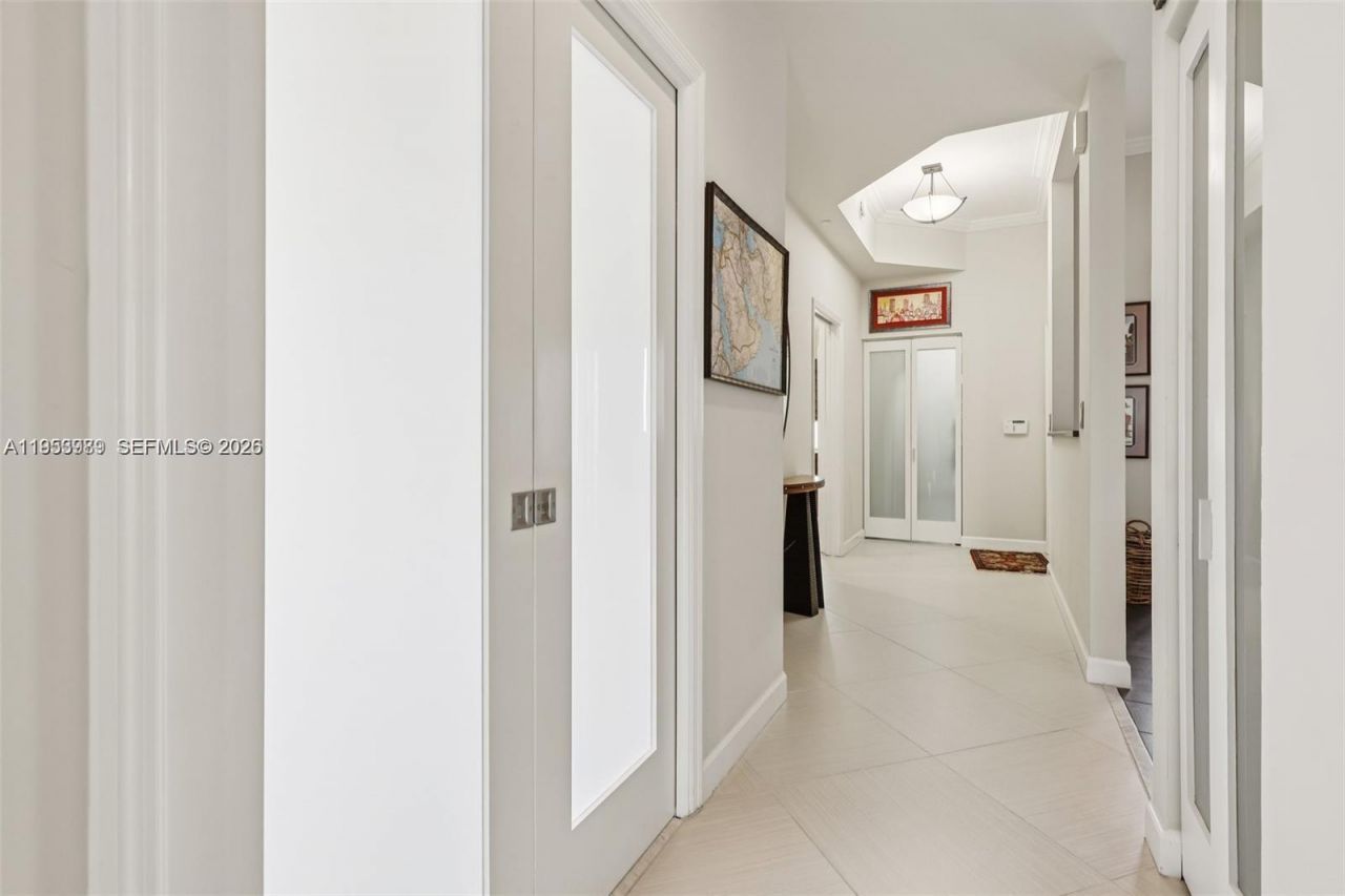 7694 Granville Dr, Unit 412E, Tamarac, FL 33321 Photo