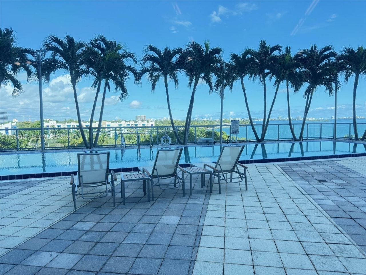 601 NE 36th St, Unit 1112, Miami, FL 33137 Photo