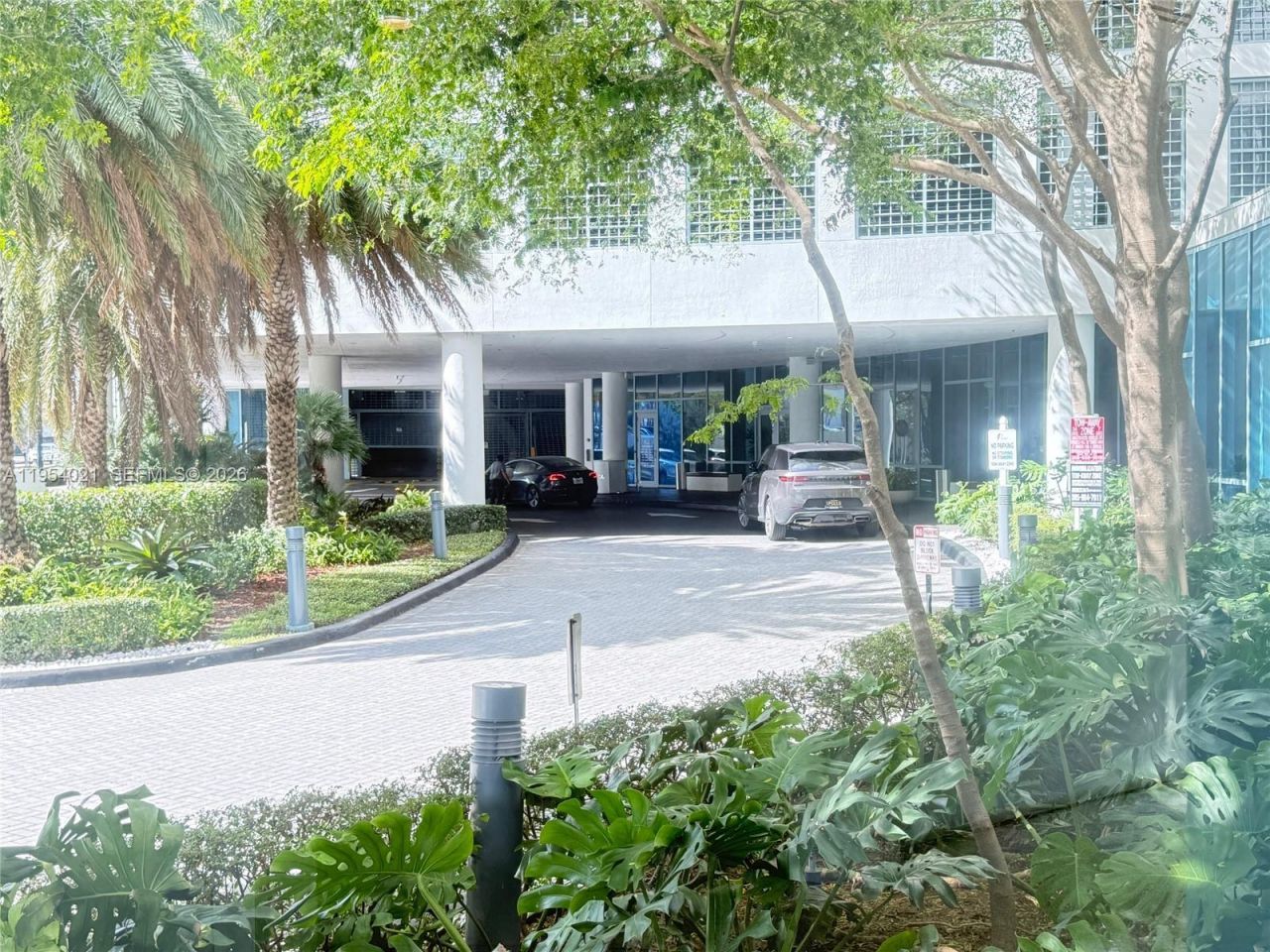 601 NE 36th St , Unit 1112, Miami, FL 33137 Photo