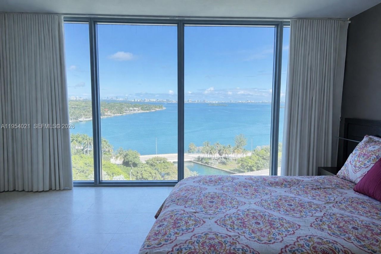 601 NE 36th St, Unit 1112, Miami, FL 33137 Photo