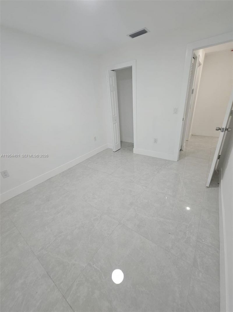 1148 NW 100th St , Unit 2, Miami, FL 33150 Photo