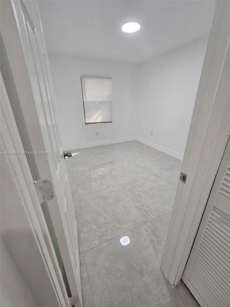 1148 NW 100th St , Unit 2, Miami, FL 33150 Photo