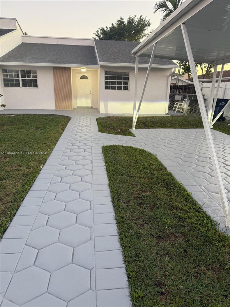 9608 SW 2nd Ln, Unit 1, Miami, FL 33174 Main Photo