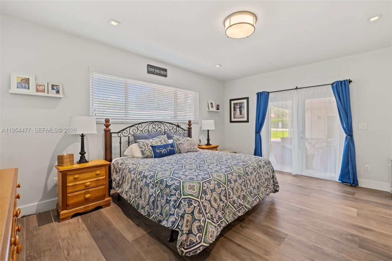 7980 SW 108th St , Miami, FL 33156 Photo