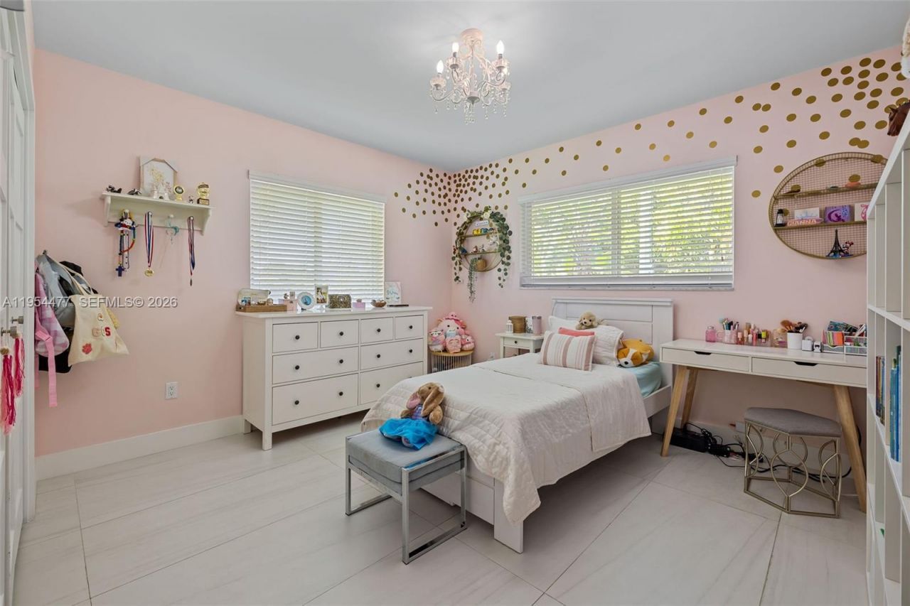 7980 SW 108th St , Miami, FL 33156 Photo