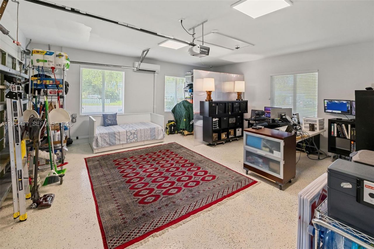 7980 SW 108th St , Miami, FL 33156 Photo