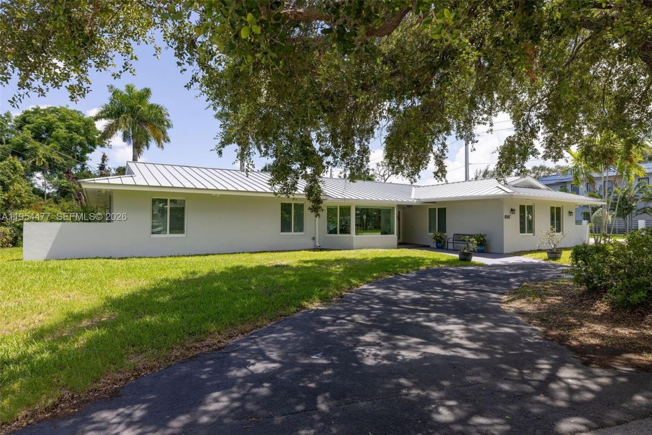 7980 SW 108th St , Miami, FL 33156 Photo