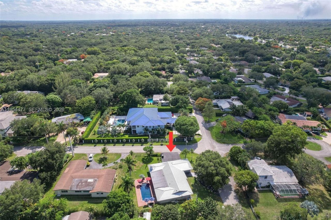 7980 SW 108th St , Miami, FL 33156 Photo