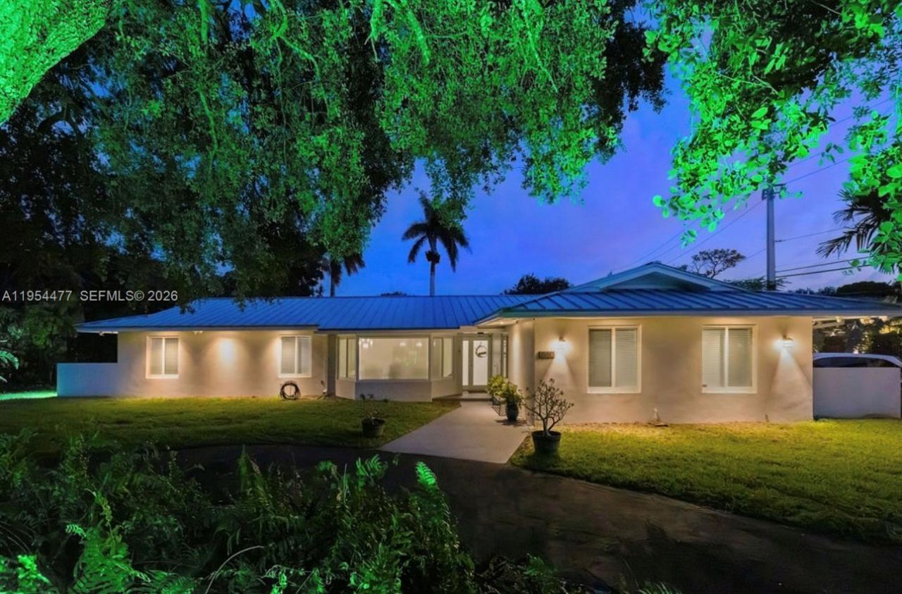 7980 SW 108th St , Miami, FL 33156 Photo