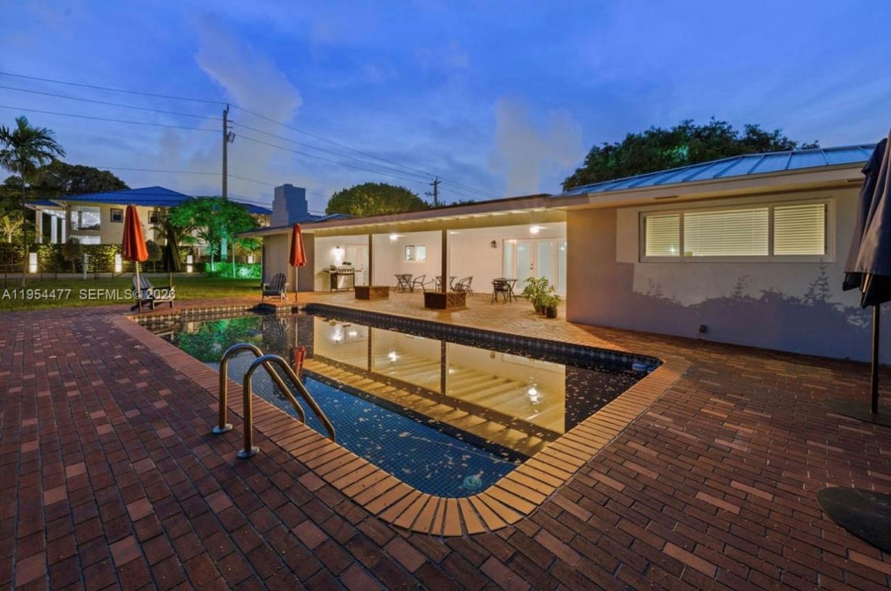 7980 SW 108th St , Miami, FL 33156 Photo