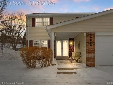 42154 Farragut Court, Northville Twp, MI 48167