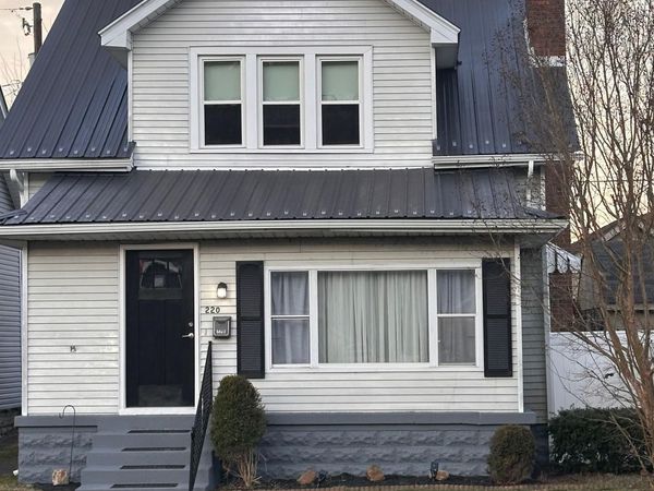 220 Etna, Russell, KY 41169