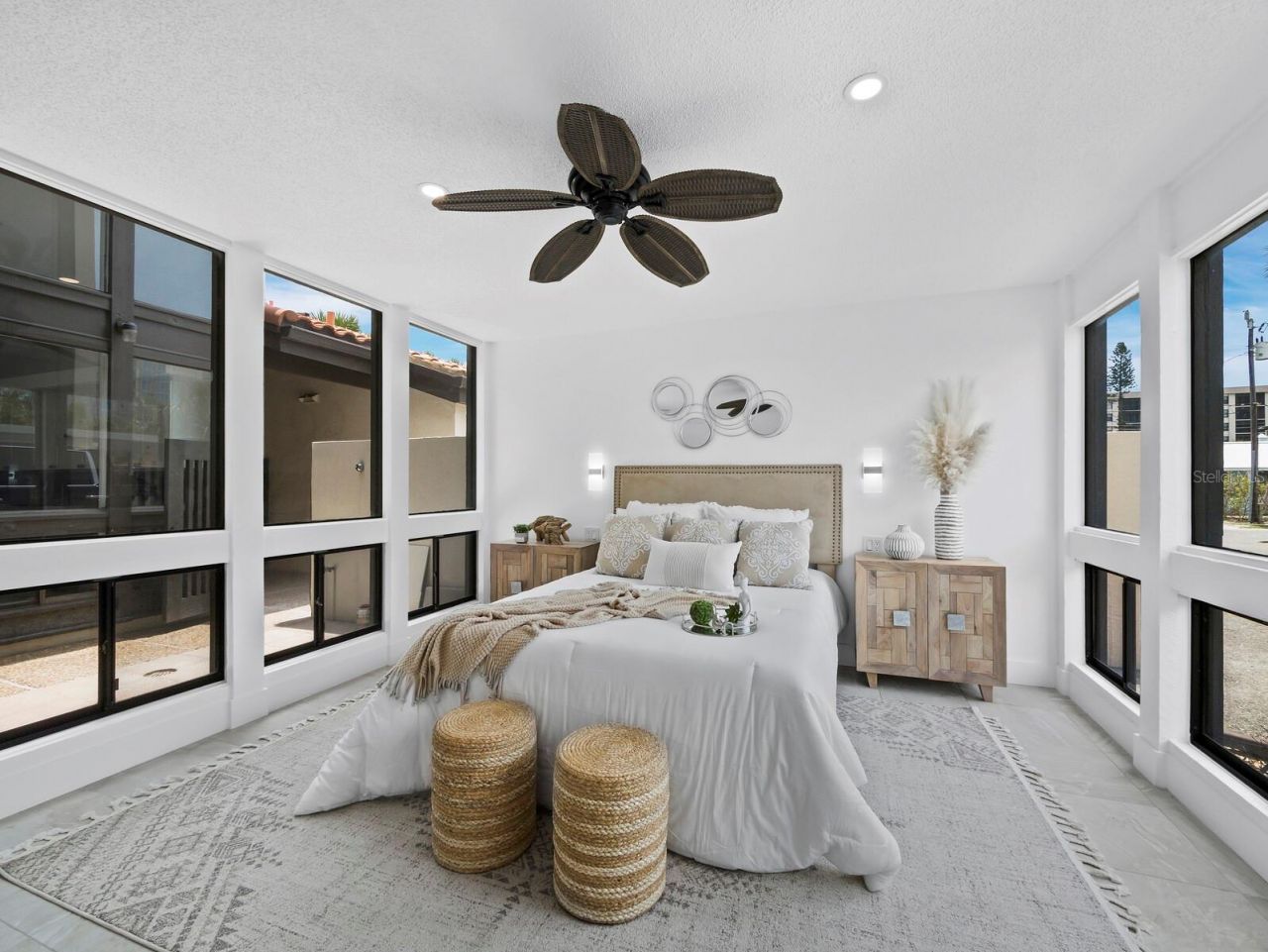 800 S Blvd Of The Presidents, Unit 19, Sarasota, FL 34236 Photo