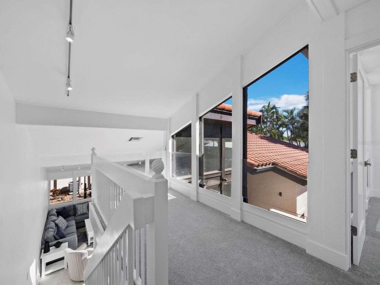 800 S Blvd Of The Presidents, Unit 19, Sarasota, FL 34236 Photo