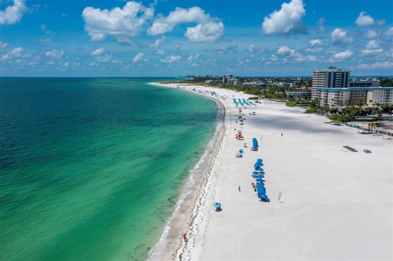 800 S Blvd Of The Presidents, Unit 19, Sarasota, FL 34236 Photo