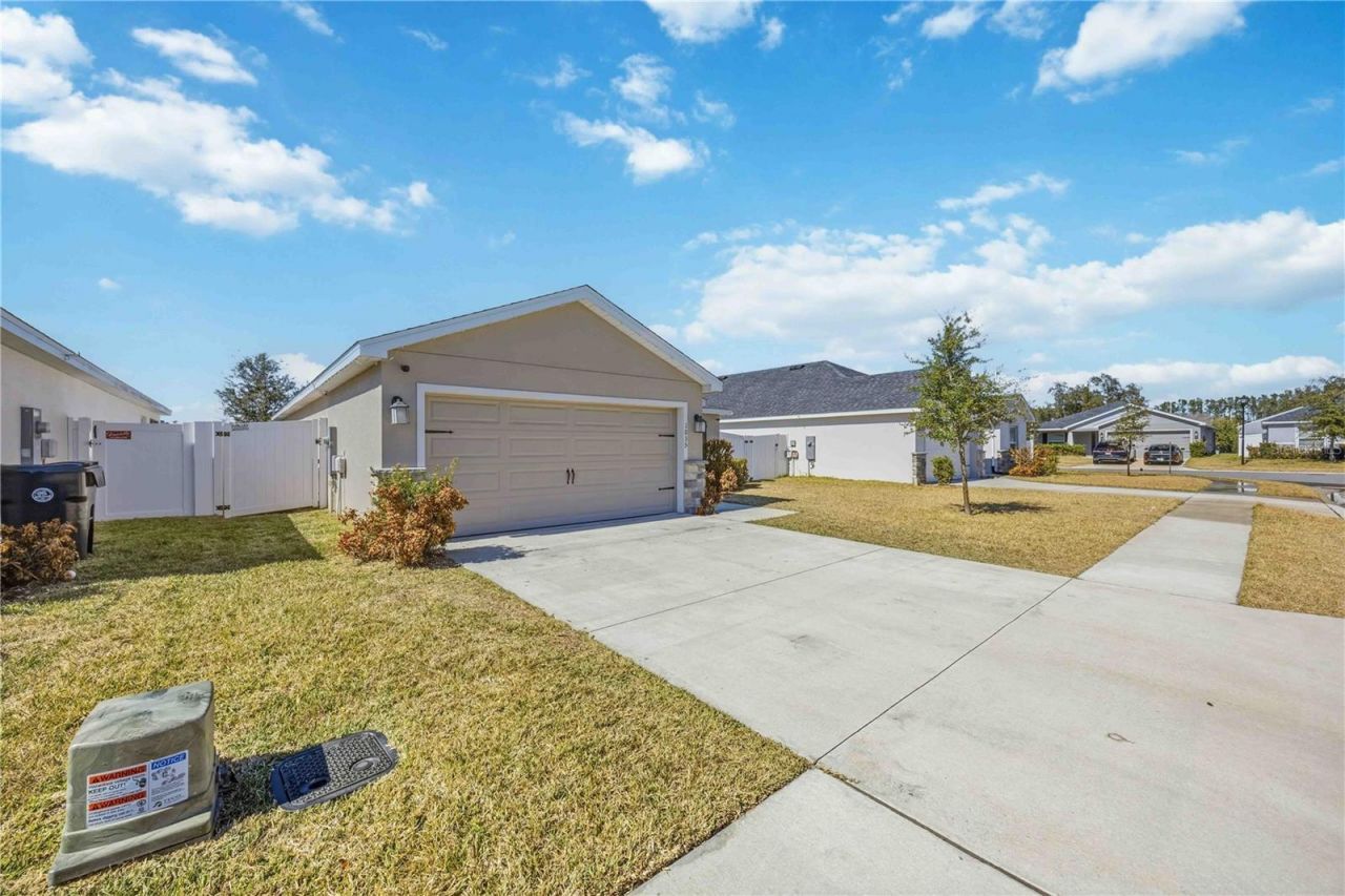 1035 Tropea Lane, Auburndale, FL 33823 Photo