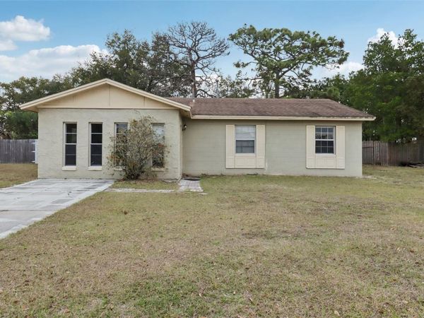 7649 STRATFORD BOULEVARD, ORLANDO, FL 32807