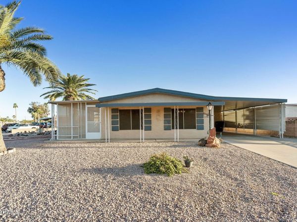 25847 S MONTANA Avenue, Sun Lakes, AZ 85248