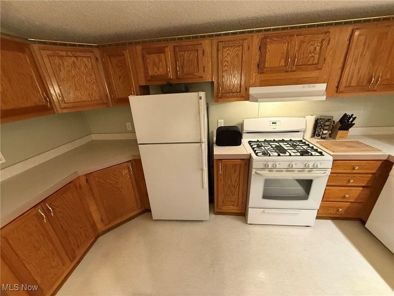 608 Patricia Avenue NW, New Philadelphia, OH 44663 Photo 7