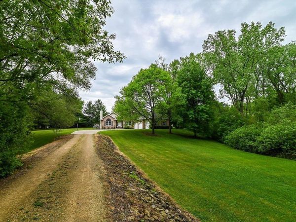 3545 Orvold Park Drive, McFarland, WI 53558