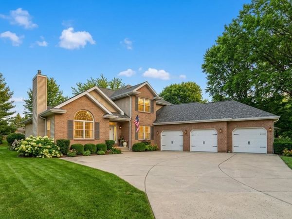 3545 Orvold Park Drive, McFarland, WI 53558